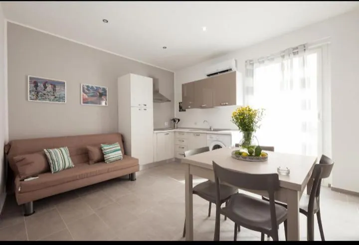 Holiday House Vitruvian Terrasini Italy